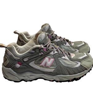 Women’s New Balance 471 Trail-Running Trainers